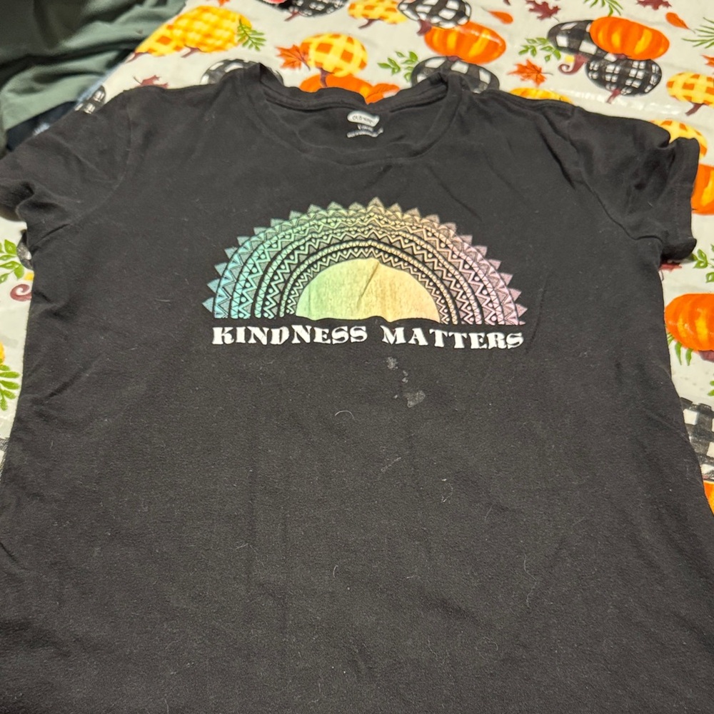 Old Navy Black Kids T-Shirt with Rainbow Design